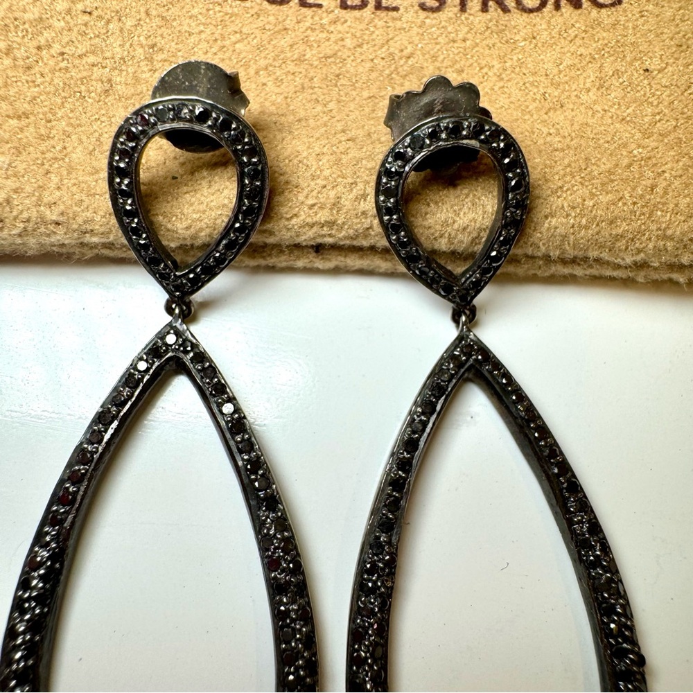 New Versani 2 Carat Black Diamond Open Teardrop Earrings - Picture 6 of 7